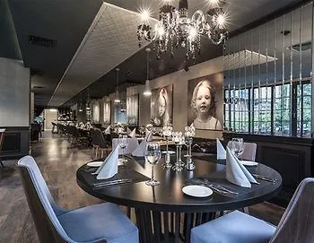 比莱克卡威齐可酒店